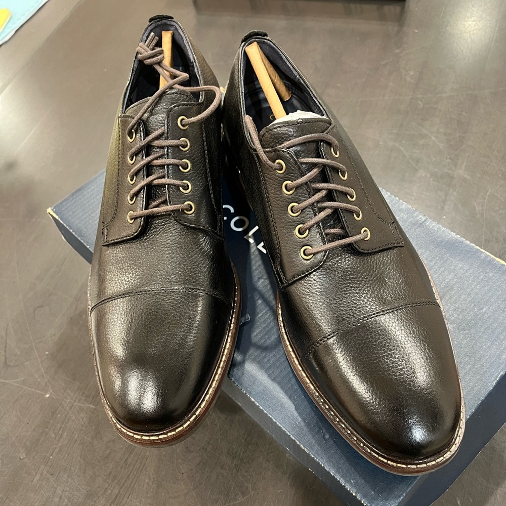 NIB Cole Haan Black Lace Up Men’s Shoes
